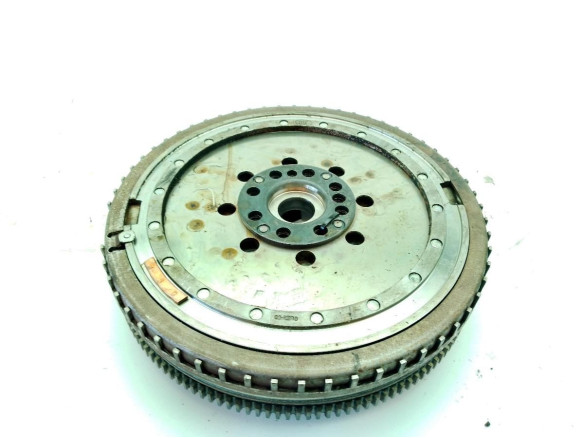 A6510303305 VOLANTE MOTOR MERCEDES BENZ CLASE B (W246, W242)|Desguaces La Cabaña