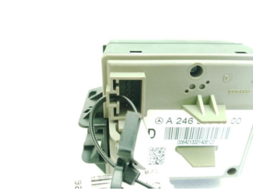 A2049066802 ELECTROVENTILADOR MERCEDES BENZ CLASE B (W246, W242)|Desguaces La Cabaña 2