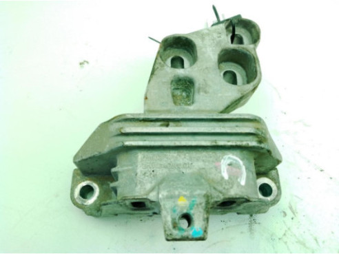   SOPORTE MOTOR IZQ MERCEDES BENZ CLASE B (W246, W242)|Desguaces La Cabaña