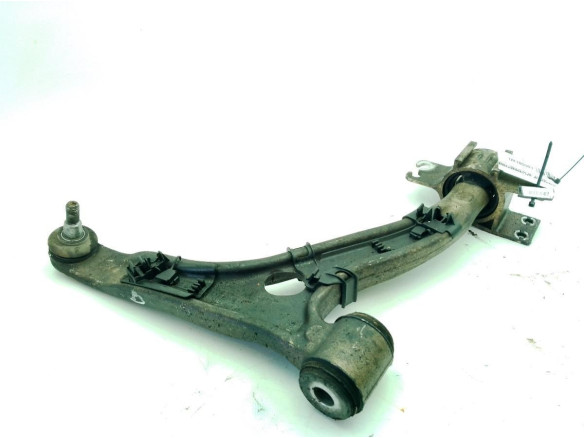 A2463304800 BRAZO SUSPENSION DEL DER INF MERCEDES BENZ CLASE B (W246, W242)|Desguaces La Cabaña