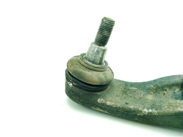 A2463304800 BRAZO SUSPENSION DEL DER INF MERCEDES BENZ CLASE B (W246, W242)|Desguaces La Cabaña