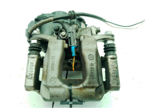 A2064233200 PINZA TRA DER MERCEDES BENZ CLASE C T-MODEL (S206)|Desguaces La Cabaña