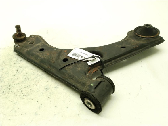 BRAZO SUSPENSION DEL DER INF OPEL ADAM (M13)|Desguaces La Cabaña