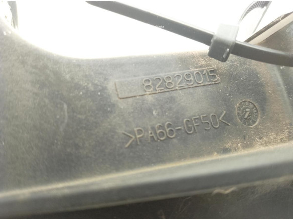 82829015 BISAGRA CAPO DER RENAULT Midlum|Desguaces La Cabaña