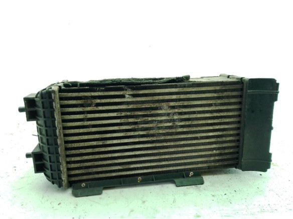 28270 2F650 INTERCOOLER HYUNDAI TUCSON (TL)|Desguaces La Cabaña