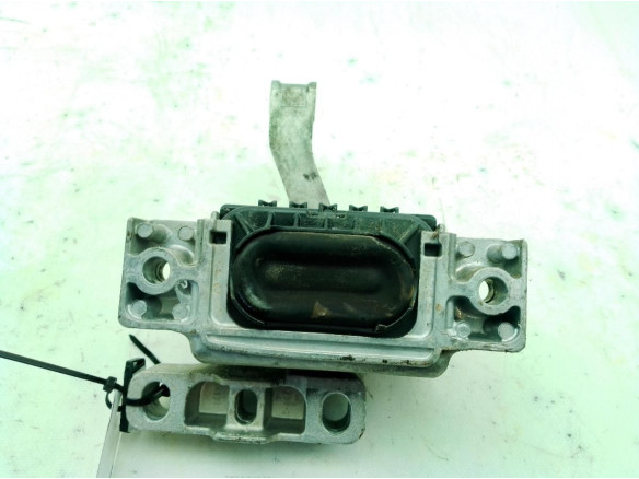  5Q0199262BE SOPORTE MOTOR DER SEAT ATECA (KH7)|Desguaces La Cabaña