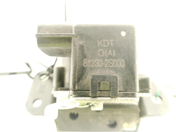 812302S000 CERRADURA PORTON / TAPA MALETA HYUNDAI ix35 (LM, EL, ELH)|Desguaces La Cabaña