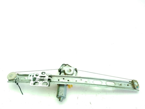 A1637300246 ELEVALUNAS PUERTA LAT TRA DER MERCEDES BENZ CLASE M (W163)|Desguaces La Cabaña