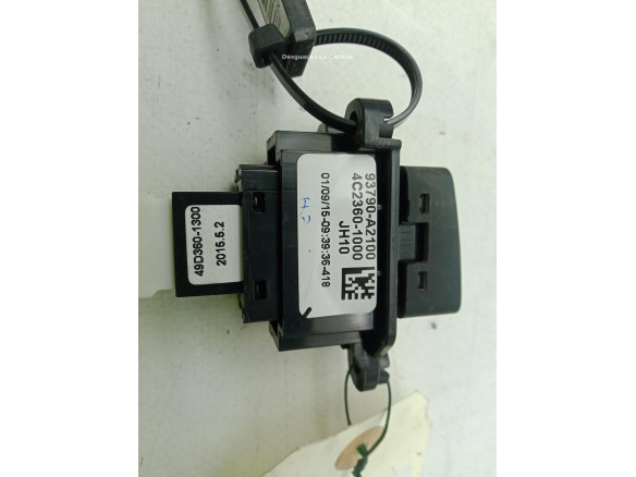 93790A2100 INTERRUPTOR WARNING KIA CEE'D (JD)|Desguaces La Cabaña