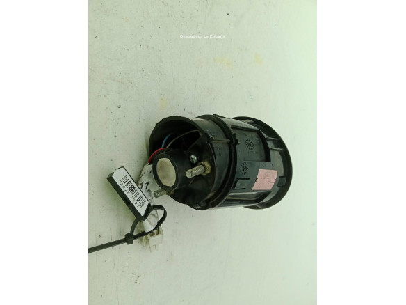 INTERRUPTOR CONTROL TRACCION PEUGEOT PARTNER Furgón|Desguaces La Cabaña