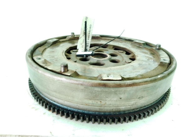 21207560876 VOLANTE MOTOR BMW 1 (E87)|Desguaces La Cabaña