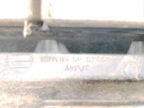   REJILLA / CALANDRA OPEL FRONTERA A Sport (U92)|Desguaces La Cabaña