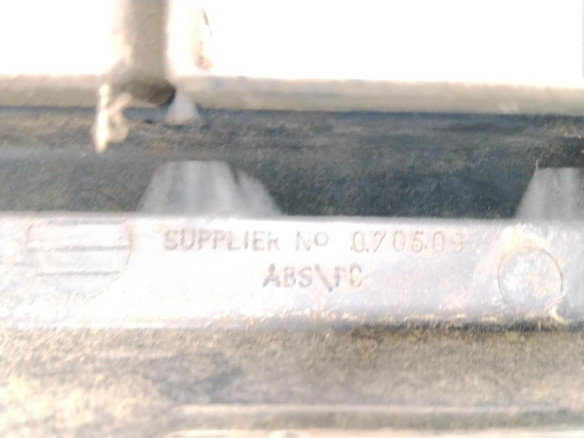   REJILLA / CALANDRA OPEL FRONTERA A Sport (U92)|Desguaces La Cabaña