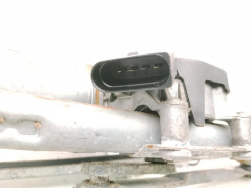  13432685 MOTOR LIMPIAPARABRISAS DEL OPEL CORSA E (X15)|Desguaces La Cabaña