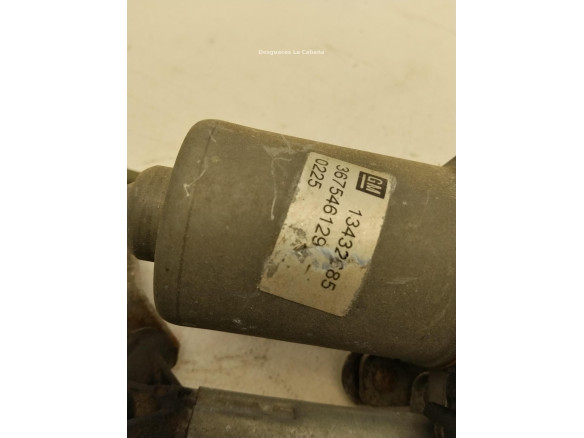  13432685 MOTOR LIMPIAPARABRISAS DEL OPEL CORSA E (X15)|Desguaces La Cabaña