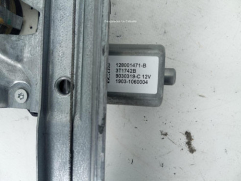 807205569R ELEVALUNAS PUERTA LAT DEL DER RENAULT CLIO IV (BH_) |Desguaces La Cabaña