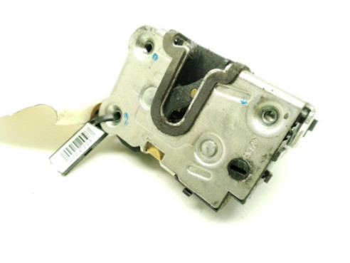 805025267R CERRADURA PUERTA LAT DEL DER DACIA DOKKER|Desguaces La Cabaña