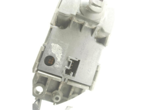 22107830 INTERRUPTOR FRENO MANO ELECTRICO VOLVO FH II|Desguaces La Cabaña