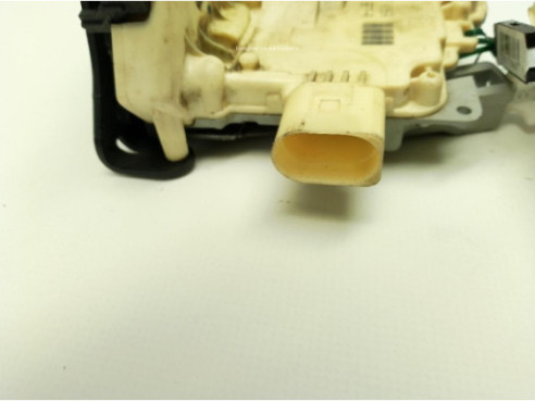 CERRADURA PUERTA LAT DEL DER VW PASSAT (3C2)|Desguaces La Cabaña