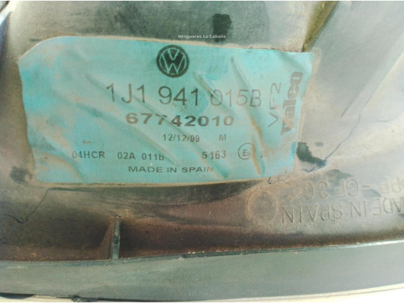 1J1941015B FARO DERECHO VW GOLF IV (1J1)|Desguaces La Cabaña