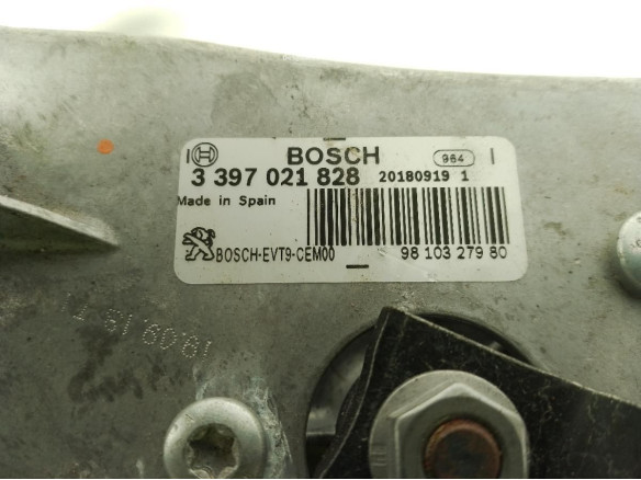 9810327980 MOTOR LIMPIAPARABRISAS DEL PEUGEOT 308 II|Desguaces La Cabaña