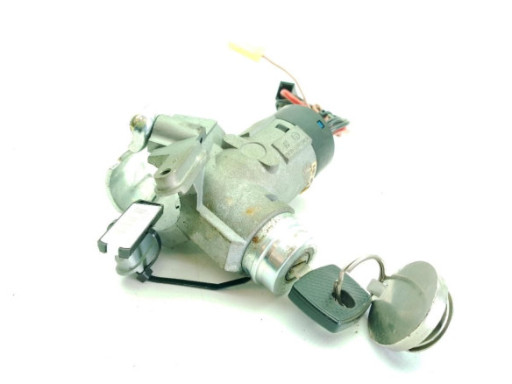   MANDO ELEVALUNAS PUERTA LAT DEL IZQ MERCEDES BENZ VITO Autobús (638)|Desguaces La Cabaña