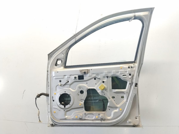 801007358 PUERTA LAT DEL DER DACIA DUSTER|Desguaces La Cabaña