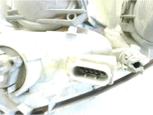 A1688201061 A1688201861 FARO DERECHO MERCEDES BENZ CLASE A (W168)|Desguaces La Cabaña
