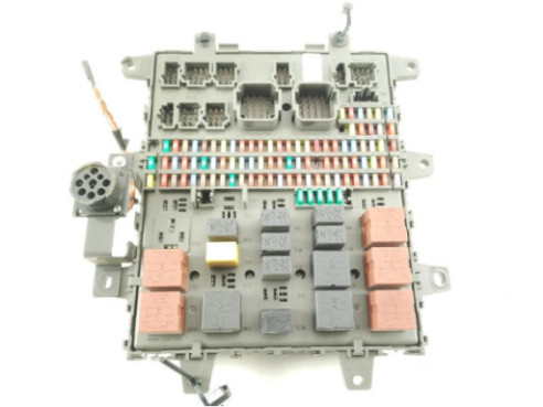 21714062-01 CAJA FUSIBLES INTERIOR (BSI) RENAULT Midlum|Desguaces La Cabaña