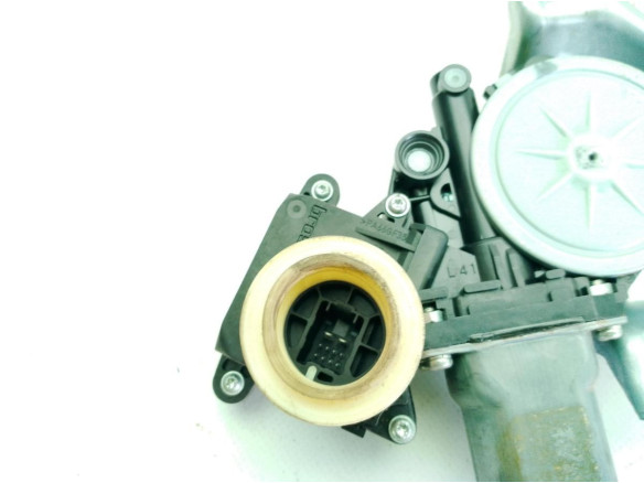 6982002330 8570202020 ELEVALUNAS PUERTA LAT DEL IZQ TOYOTA AURIS (_E15_)|Desguaces La Cabaña