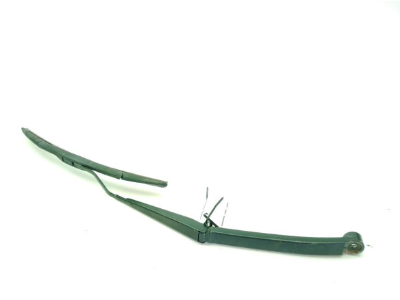 852110K230 BRAZO LIMPIAPARABRISAS DEL DER TOYOTA HILUX VIII Pick-up (_N1_)|Desguaces La Cabaña