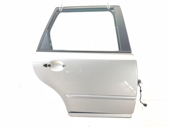 31335470 PUERTA LAT TRA DER VOLVO V50 (545)|Desguaces La Cabaña
