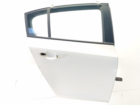 95476405 PUERTA LAT TRA DER CHEVROLET CRUZE Fastback (J305)|Desguaces La Cabaña