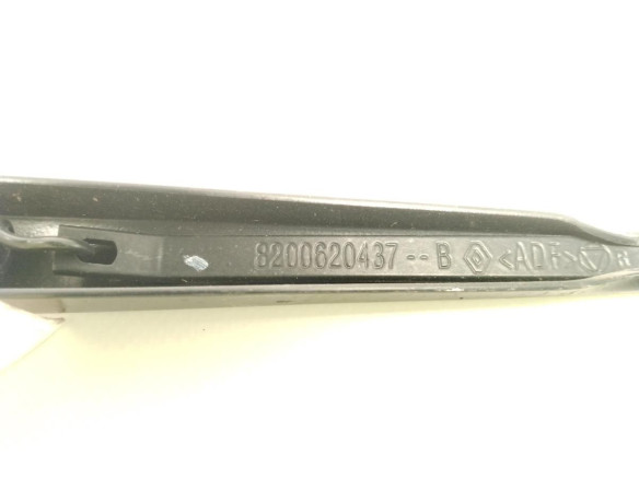 BRAZO LIMPIAPARABRISAS DEL DER DACIA LOGAN (LS_)|Desguaces La Cabaña