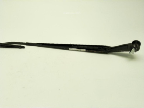 BRAZO LIMPIAPARABRISAS DEL DER KIA RIO Sedán (DC_)|Desguaces La Cabaña