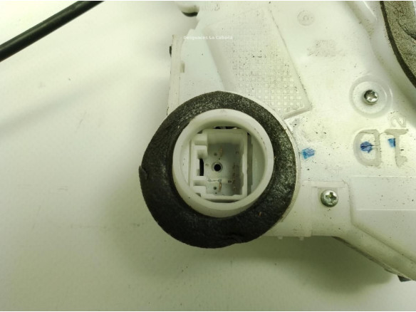 CERRADURA PUERTA LAT DEL IZQ TOYOTA YARIS (_P13_)|Desguaces La Cabaña