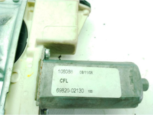 6982002130 ELEVALUNAS PUERTA LAT DEL IZQ TOYOTA COROLLA (_E12_)|Desguaces La Cabaña