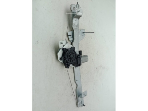 391003471R PALIER DEL DER DACIA DUSTER|Desguaces La Cabaña 2