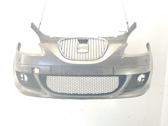 5P0807217N GRU PARAGOLPES DEL SEAT TOLEDO III (5P2)|Desguaces La Cabaña