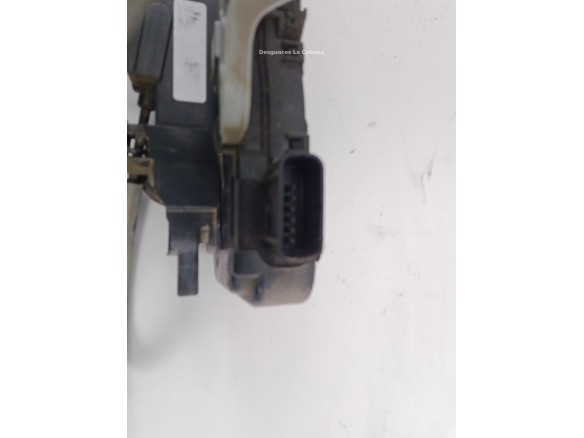 813103U000 CERRADURA PUERTA LAT DEL IZQ KIA SPORTAGE (SL) |Desguaces La Cabaña