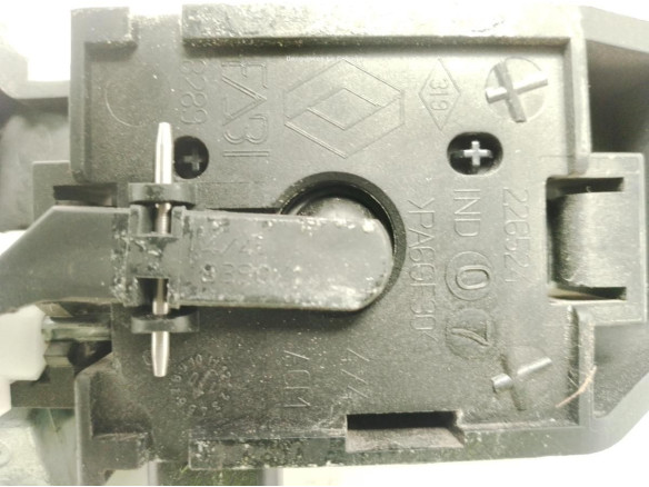 MANILLA PUERTA LAT TRA IZQ EXT RENAULT LAGUNA III (BT0/1)|Desguaces La Cabaña