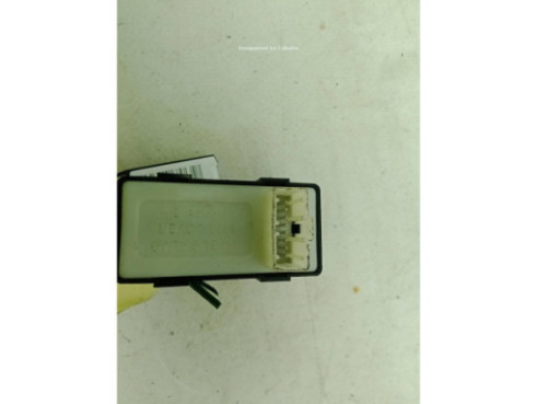 MANDO ELEVALUNAS PUERTA LATERAL TRASERO IZQUIERDO|Desguaces La Cabaña 2