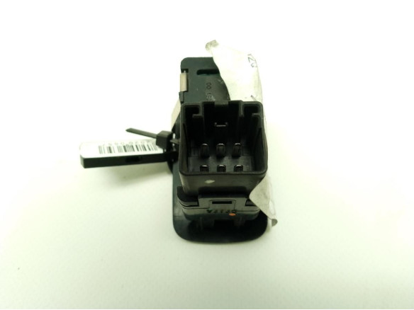 04602531AA MANDO ELEVALUNAS PUERTA LAT TRA IZQ DODGE NITRO|Desguaces La Cabaña