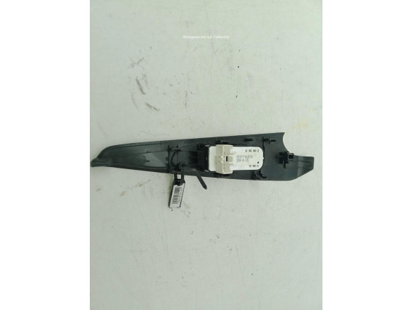 MANDO ELEVALUNAS PUERTA LAT TRA DER MAZDA 2 (DL, DJ)|Desguaces La Cabaña