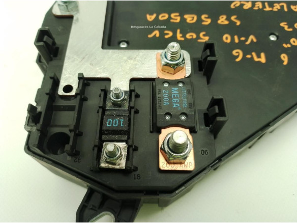 690659905 CAJA FUSIBLES INTERIOR (BSI) BMW 6 (E63)|Desguaces La Cabaña