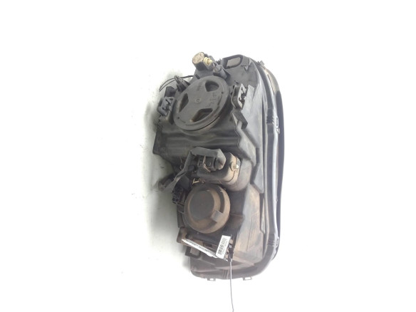 31111186 FARO IZQUIERDO VOLVO XC90 I (275)|Desguaces La Cabaña