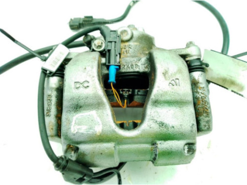 A2474214200 PINZA DEL DER MERCEDES BENZ GLA (H247)|Desguaces La Cabaña