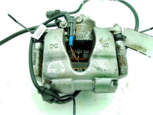 A2474214200 PINZA DEL DER MERCEDES BENZ GLA (H247)|Desguaces La Cabaña