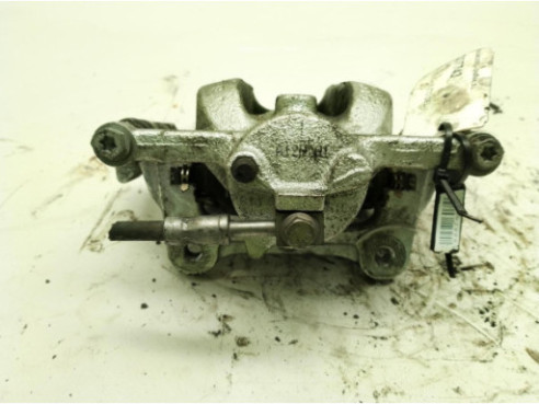 L1TC2B302A PINZA DEL IZQ FORD FOCUS IV Turnier (HP)|Desguaces La Cabaña