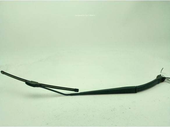 288869525R BRAZO LIMPIAPARABRISAS DEL DER RENAULT KADJAR (HA_, HL_)|Desguaces La Cabaña
